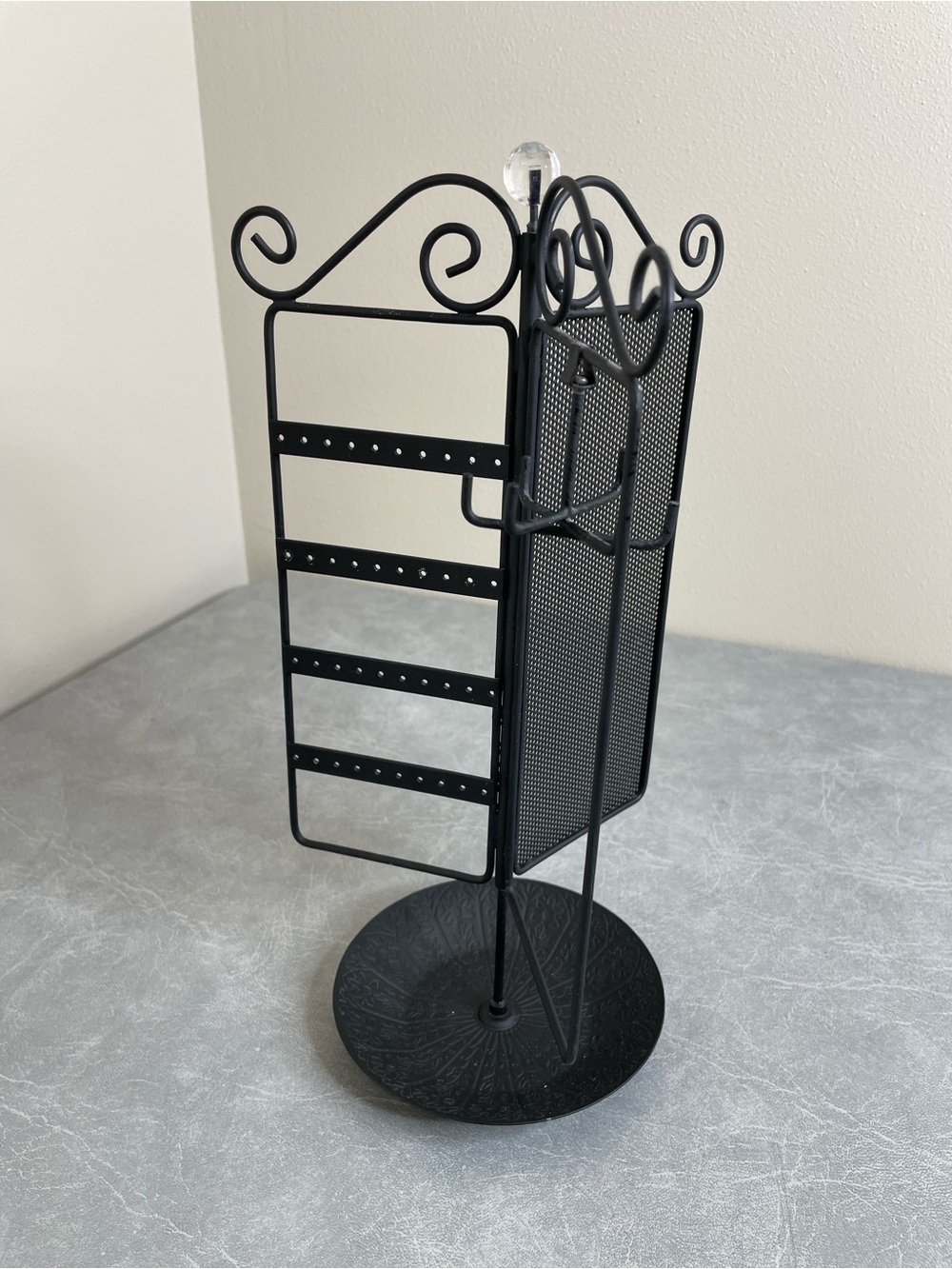 Black Rotating Jewelry & Earring Organizer Stand